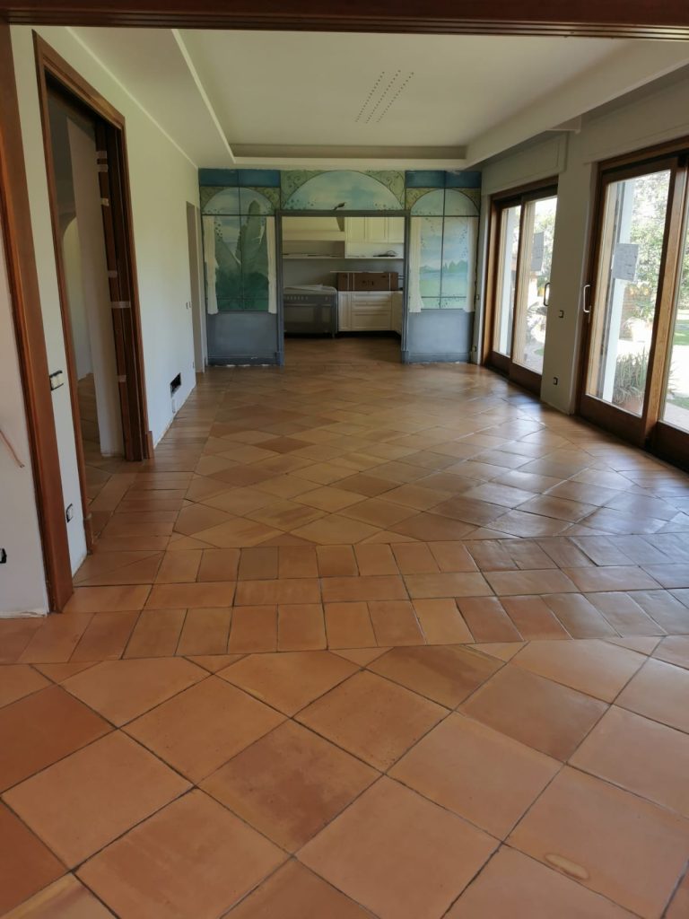 9424a838-6a05-41cb-998d-1a2bc22206d6